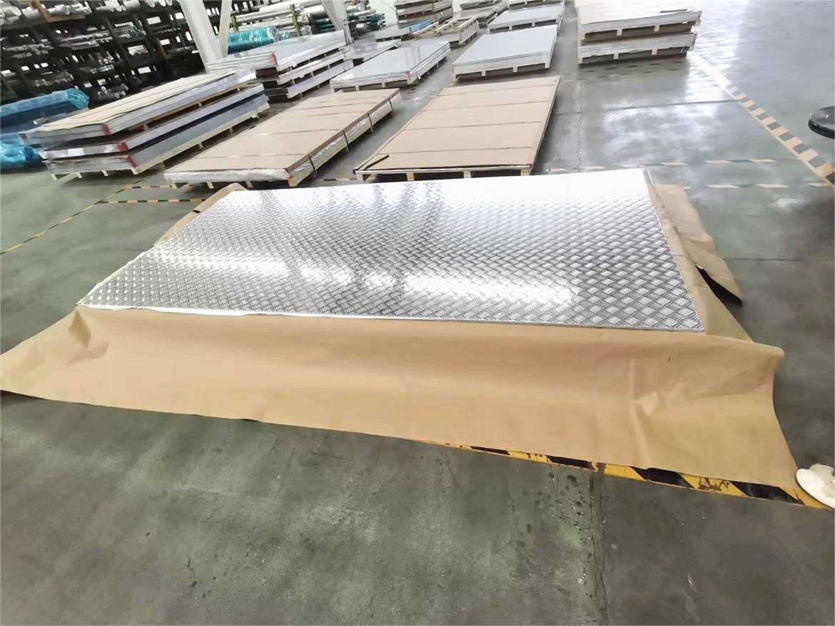 Aluminium TreadEmbossedCheckered Plate HIPRE ALUMINIUM